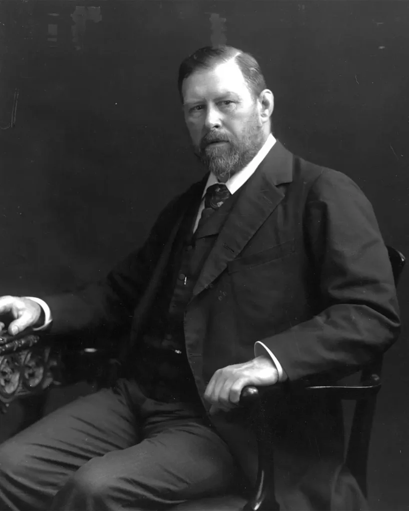 Bram Stoker, Dracula'nın yazarı ve Bram Stoker Ödülleri’ne adını veren korku edebiyatının öncüsü.