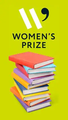 Kadınlar Kurgu Ödülü logosu, üst üste dizilmiş renkli kitaplarla.